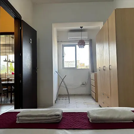Traditional 3-bedroom In Hamrun
